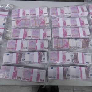 Buy best Quality Undetectable Counterfeit 500 Euros bills - Propsmoney Store